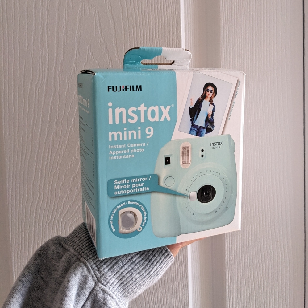 Fujifilm Instax Mini 9 (brand new in box)
